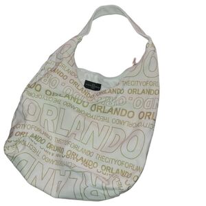 Robin Ruth tote in White with Gold Print